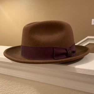 Goorin Bros Wide brim fedora